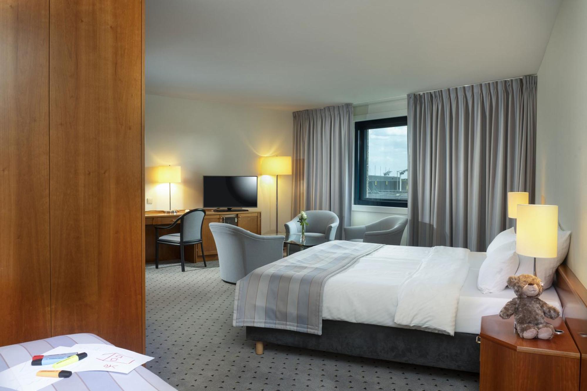 Maritim Airport Hotel Hannover Langenhagen  Exterior photo